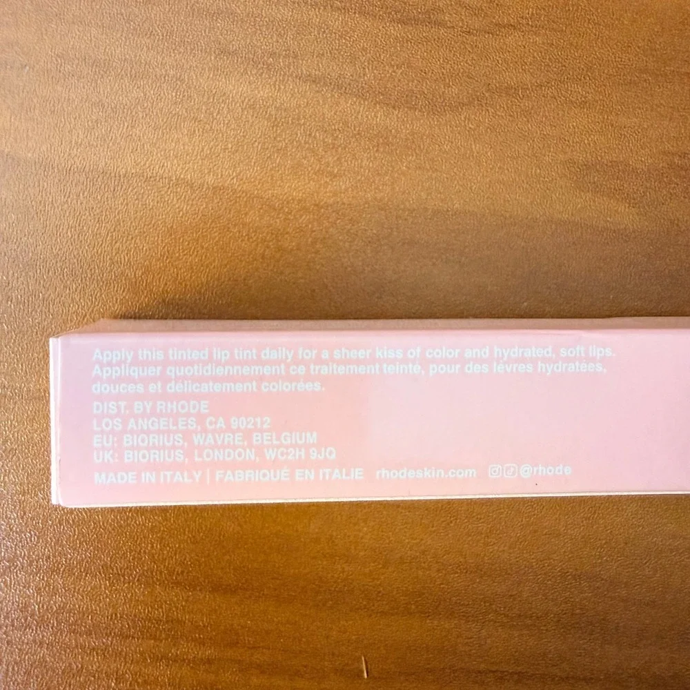 Rhode Peptide Lip Treatment 10ml Vanilla Cake Hydrating Glossy Lip Balm